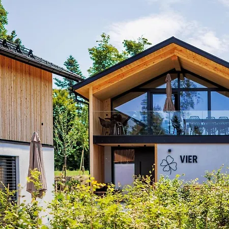 Pfaenderglueck Villa Lochau Exterior photo